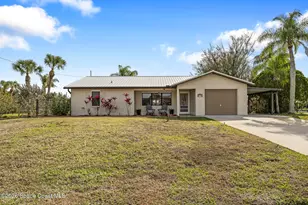 180 Concha Dr, Sebastian, FL 32958 - Photo 1