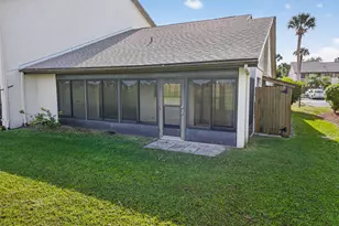 2250 Golf Isle Dr, Melbourne, FL 32935 - Photo 37