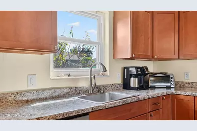 1051 Colonial Avenue SE, Palm Bay, FL 32909 - Photo 9