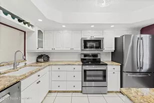 1305 S Atlantic Ave, Cocoa Beach, FL 32931 - Photo 9