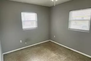 1420 Avocado Ave, Melbourne, FL 32935 - Photo 9