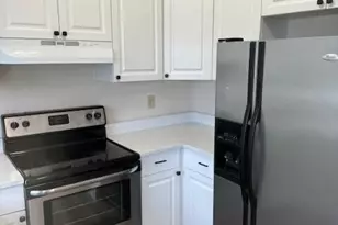 341 Mercury Ave SE, Palm Bay, FL 32909 - Photo 5