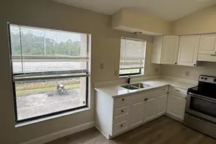 341 Mercury Ave SE, Palm Bay, FL 32909 - Photo 3