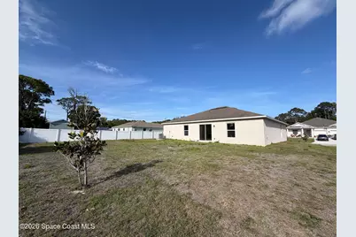 806 Trinidad Avenue SE, Palm Bay, FL 32909 - Photo 35