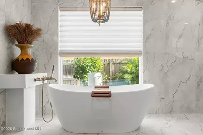 656 Franklyn Avenue, Indialantic, FL 32903 - Photo 43