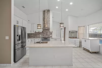 1240 Gustrow Avenue NW, Palm Bay, FL 32907 - Photo 7