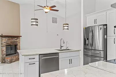 1240 Gustrow Avenue NW, Palm Bay, FL 32907 - Photo 5