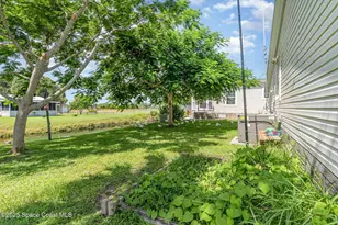 1115 Barefoot Cir, Barefoot Bay, FL 32976 - Photo 27