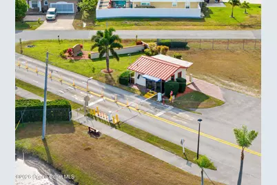 126 Holiday Park Boulevard NE, Palm Bay, FL 32907 - Photo 39