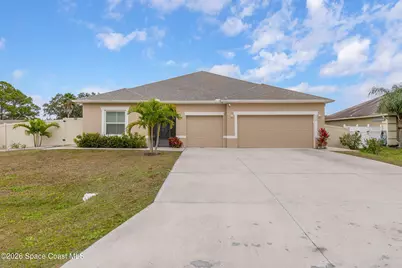 399 Calcutta Avenue NW, Palm Bay, FL 32907 - Photo 27