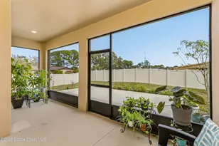 399 Calcutta Ave NW, Palm Bay, FL 32907 - Photo 9