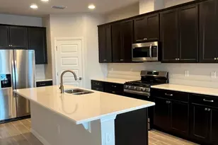 2609 Pangea Cir, Melbourne, FL 32940 - Photo 3