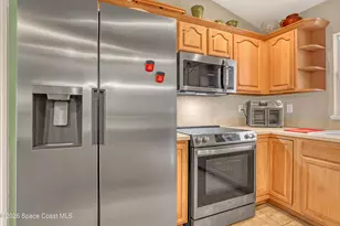 457 SW St Andre Blvd, Palm Bay, FL 32908 - Photo 19