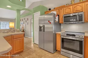 457 SW St Andre Blvd, Palm Bay, FL 32908 - Photo 17