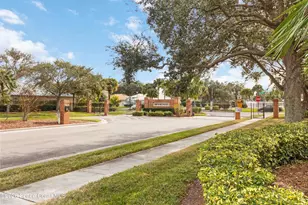 2161 Brookshire Cir, Melbourne, FL 32904 - Photo 3