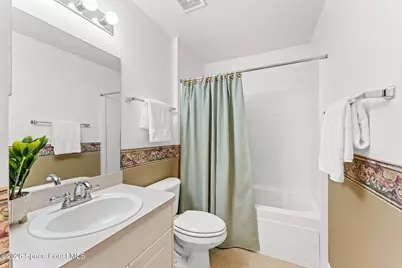 580 Wickham Lakes Drive, Melbourne, FL 32940 - Photo 21