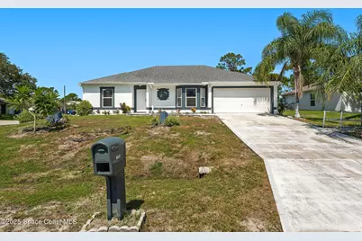 398 Taunton Road SW, Palm Bay, FL 32908 - Photo 1