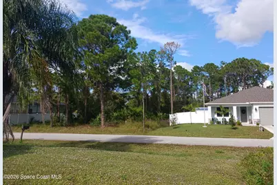 249 San Luis Street SW, Palm Bay, FL 32908 - Photo 3