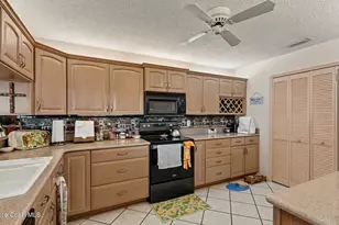 3681 Sawgrass Dr, Titusville, FL 32780 - Photo 3