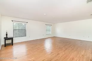 4540 Millicent Cir, Melbourne, FL 32901 - Photo 9