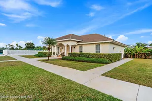 630 Newport Dr, Indialantic, FL 32903 - Photo 43