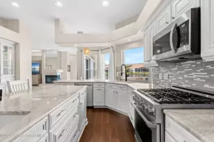 630 Newport Dr, Indialantic, FL 32903 - Photo 15