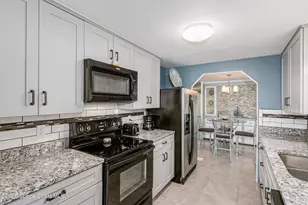 914 Hyacinth Cir, Barefoot Bay, FL 32976 - Photo 9