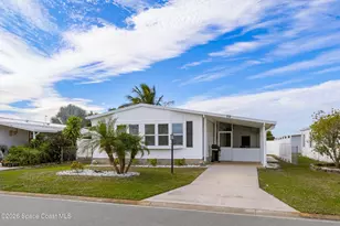 914 Hyacinth Cir, Barefoot Bay, FL 32976 - Photo 29