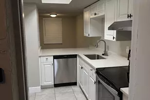 1425 Croftwood Dr, Melbourne, FL 32935 - Photo 5