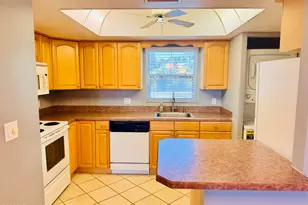 3135 Shady Dell Ln, Melbourne, FL 32935 - Photo 11