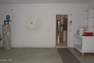 4281 Caparosa Cir, Melbourne, FL 32940 - Photo 11