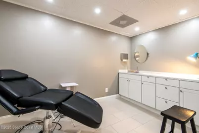 315 E Strawbridge Avenue, Melbourne, FL 32901 - Photo 11