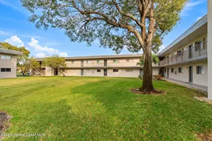 2975 Thrush Dr, Melbourne, FL 32935 - Photo 1