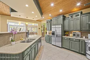 250 Lanternback Island Dr, Satellite Beach, FL 32937 - Photo 25