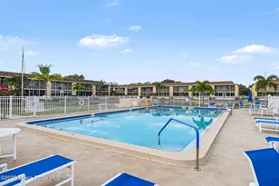 2135 N Courtenay Pkwy, Merritt Island, FL 32953 - Photo 23