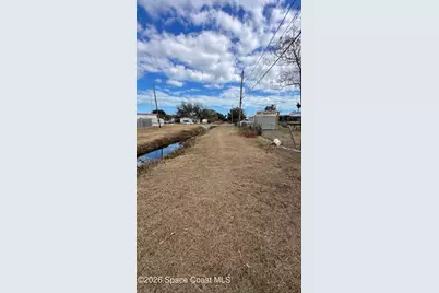 304 Crown Boulevard, Melbourne, FL 32901 - Photo 25