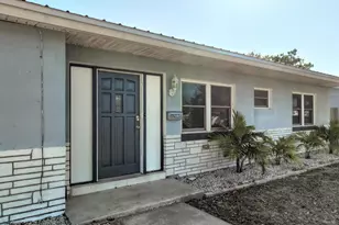 2140 Emerald Ct, Merritt Island, FL 32953 - Photo 3