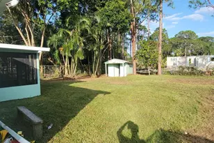 737 Geoffrey Ave SW, Palm Bay, FL 32908 - Photo 13