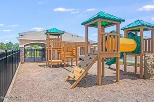 519 Old Country Rd S E, Palm Bay, FL 32909 - Photo 27