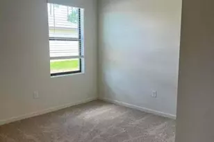 519 Old Country Rd S E, Palm Bay, FL 32909 - Photo 9