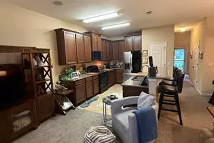 2705 Revolution St, Melbourne, FL 32935 - Photo 9