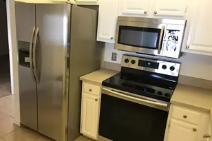 190 Escambia Ln, Cocoa Beach, FL 32931 - Photo 7