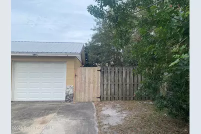 599 Chantilly Drive, Melbourne, FL 32935 - Photo 17