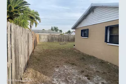 599 Chantilly Drive, Melbourne, FL 32935 - Photo 15