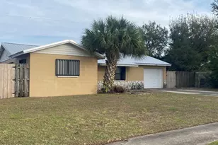 599 Chantilly Dr, Melbourne, FL 32935 - Photo 5