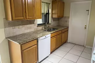 599 Chantilly Dr, Melbourne, FL 32935 - Photo 45