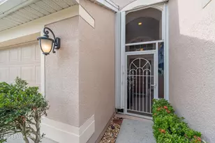 4910 Worthington Circle E, Rockledge, FL 32955 - Photo 3