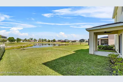 422 Moray Drive SW, Palm Bay, FL 32908 - Photo 5