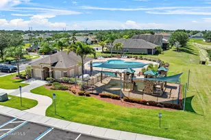 422 Moray Dr SW, Palm Bay, FL 32908 - Photo 3