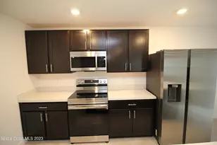 256 Trembley Ave SW, Palm Bay, FL 32908 - Photo 5